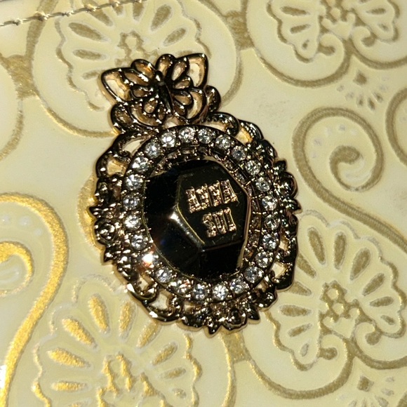 NWT Anna Sui Zip Around Wallet - Picture 3 of 16